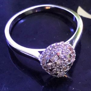 ★ CYBER MONDAY FLASH SALE ‼️ Engagement Ring ♥️